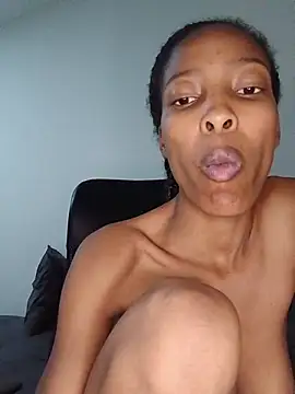 MsParisSmith's cam snapshot