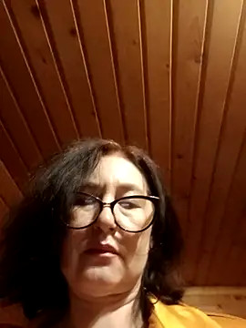 Vikimoon11211's cam snapshot