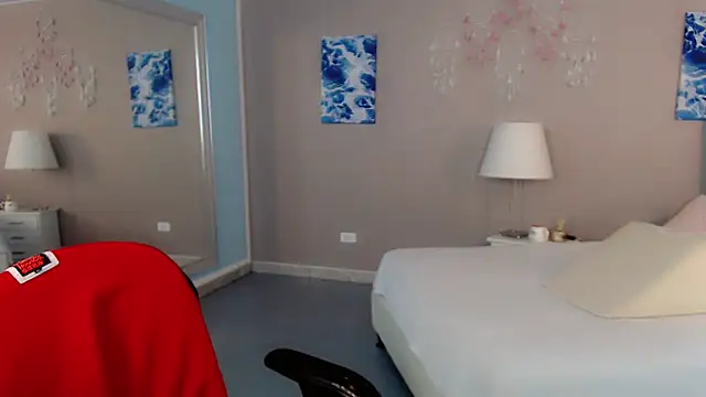 _Maddison_Ivanova_ live sex cam