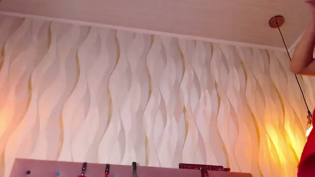 IsabelaLatina's cam snapshot