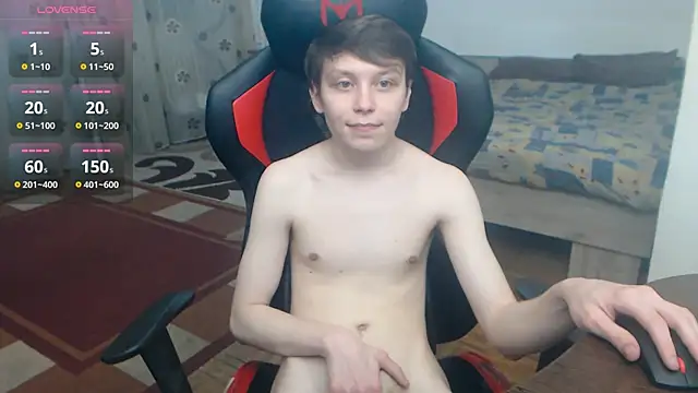 hugkydo live sex cam