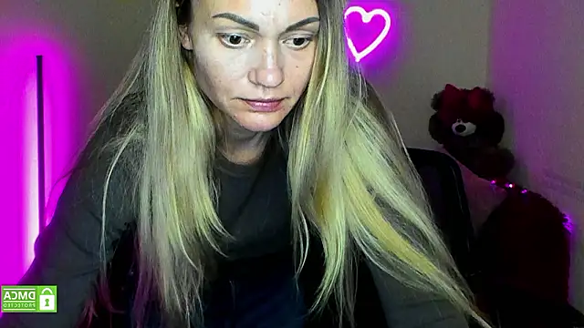 BlondMikey22's cam snapshot