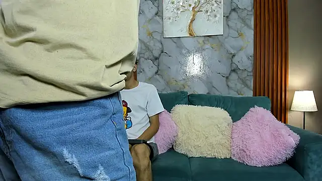 YOUNG_BOYS_HELL's cam snapshot