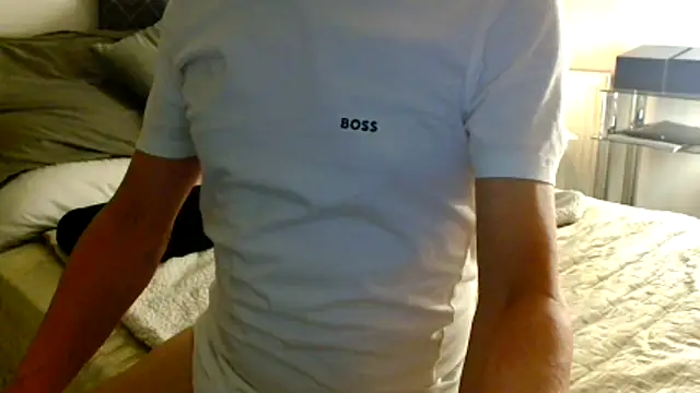 ImYourXtoy live sex cam