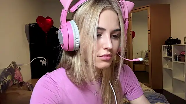 Evva_mayy's cam snapshot