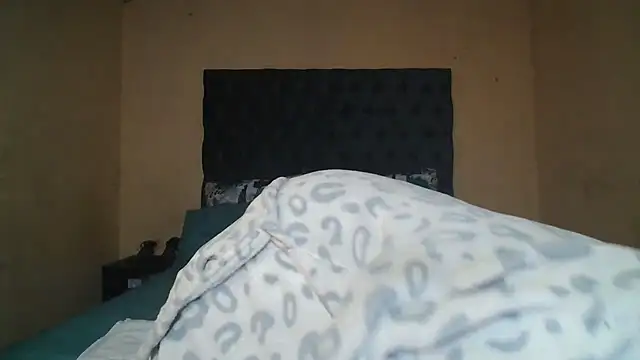 CANDY-X-LOVE-xx's cam snapshot