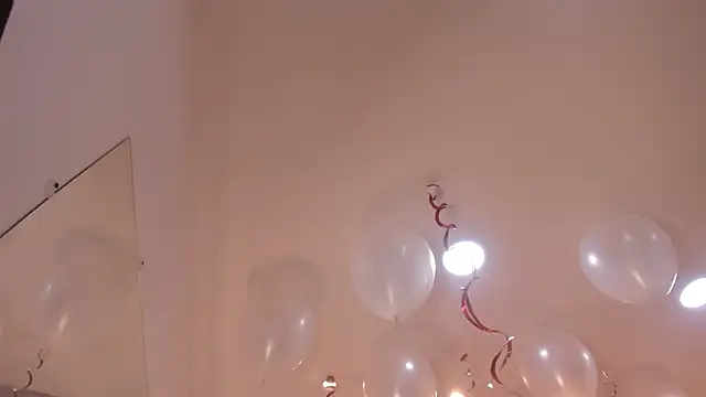 Charlotte_Ice1 live sex cam