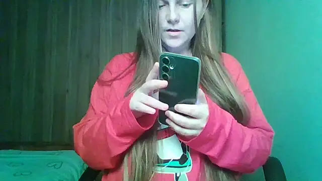 Evasapples's cam snapshot