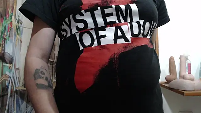 curly_greeneyed live sex cam