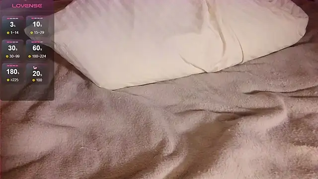 Laura_pinky live sex cam