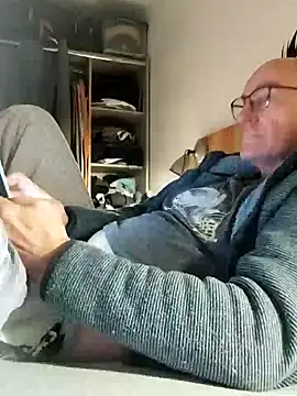 bogland33 live sex cam