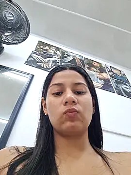 Cris18sexy's cam snapshot