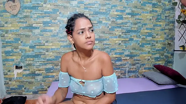 TrinityElite live sex cam