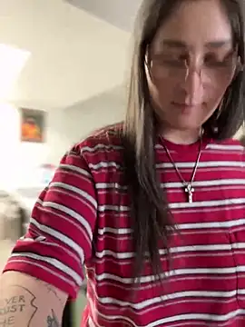 Alix_Valentine live sex cam