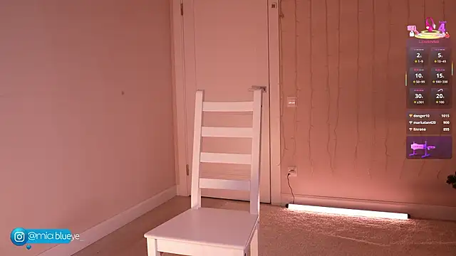 Miablueye live sex cam