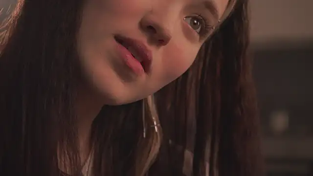 EleniRoeber's cam snapshot