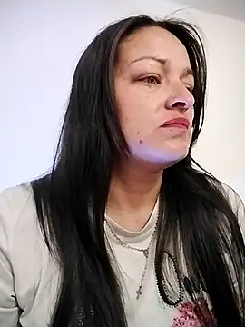 Ivanna_Greey1 live sex cam