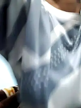 Sonali-6's cam snapshot