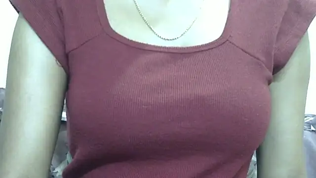 _Fluffy_Telugu_'s cam snapshot