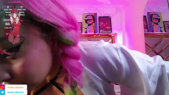 Andrea_Bloomix live sex cam