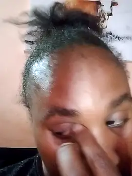 ZOQULUx live sex cam