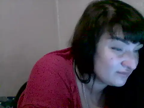 AllinaKis live sex cam