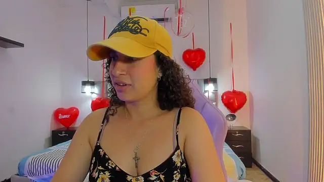 NoaMalak7 live sex cam