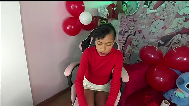 Aleja_miller1703's cam snapshot