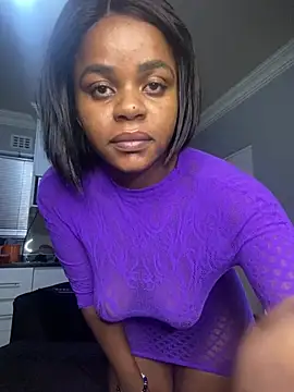 Fiercefoxxy's cam snapshot