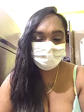 Dharshini98's cam snapshot