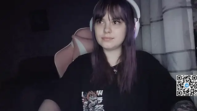 KristiBloom's cam snapshot