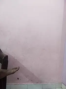 nikkyguddi live sex cam