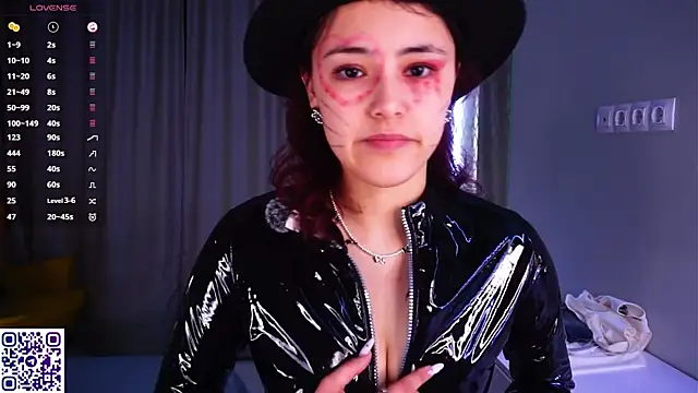 VerlieChahal's cam snapshot