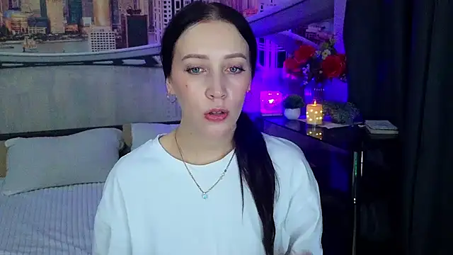 MonicaSweetx's cam snapshot