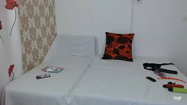 bianca_eve28's cam snapshot