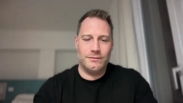 Christian87xxx live sex cam