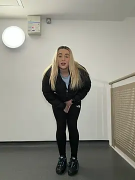 Strongqueen live sex cam