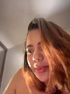 Aryrosee live sex cam