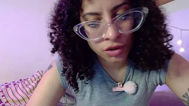 LouSalomexx's cam snapshot