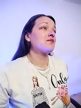 Ivanna_Greey1's cam snapshot