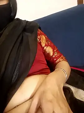 Ur_prisha7's cam snapshot