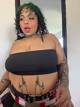 PrincessLauren420 live sex cam