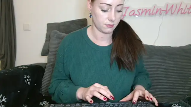 Jasmin-White's cam snapshot