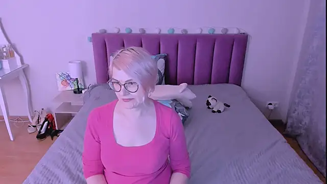 sabrinamacmarren's cam snapshot