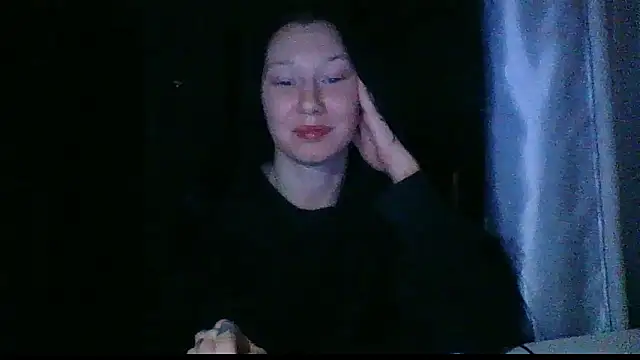 RussNocturnal's cam snapshot