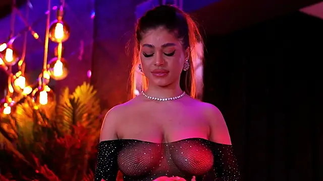 BellaNoirre's cam snapshot