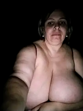 EvaCristal's cam snapshot