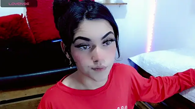 NathalialLooes live sex cam