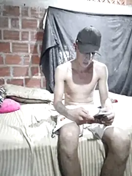 perversumm live sex cam