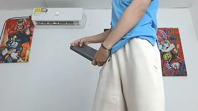 jose_sexycumm live sex cam